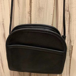 Vintage black Coach crossbody with front open pocket- zippered main compartment